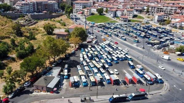 'Yavaş' belediyecilik yine sahnede! Dev proje çürüyor esnaf kan ağlıyor